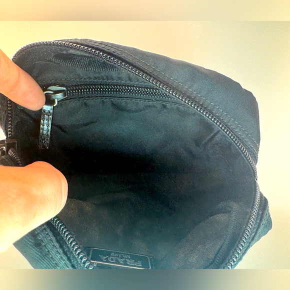 PRADA Black Nylon Pouch Tessuto Triangle Logo Makeup Cosmetic Pouch AUTHENTIC - Picture 5 of 9